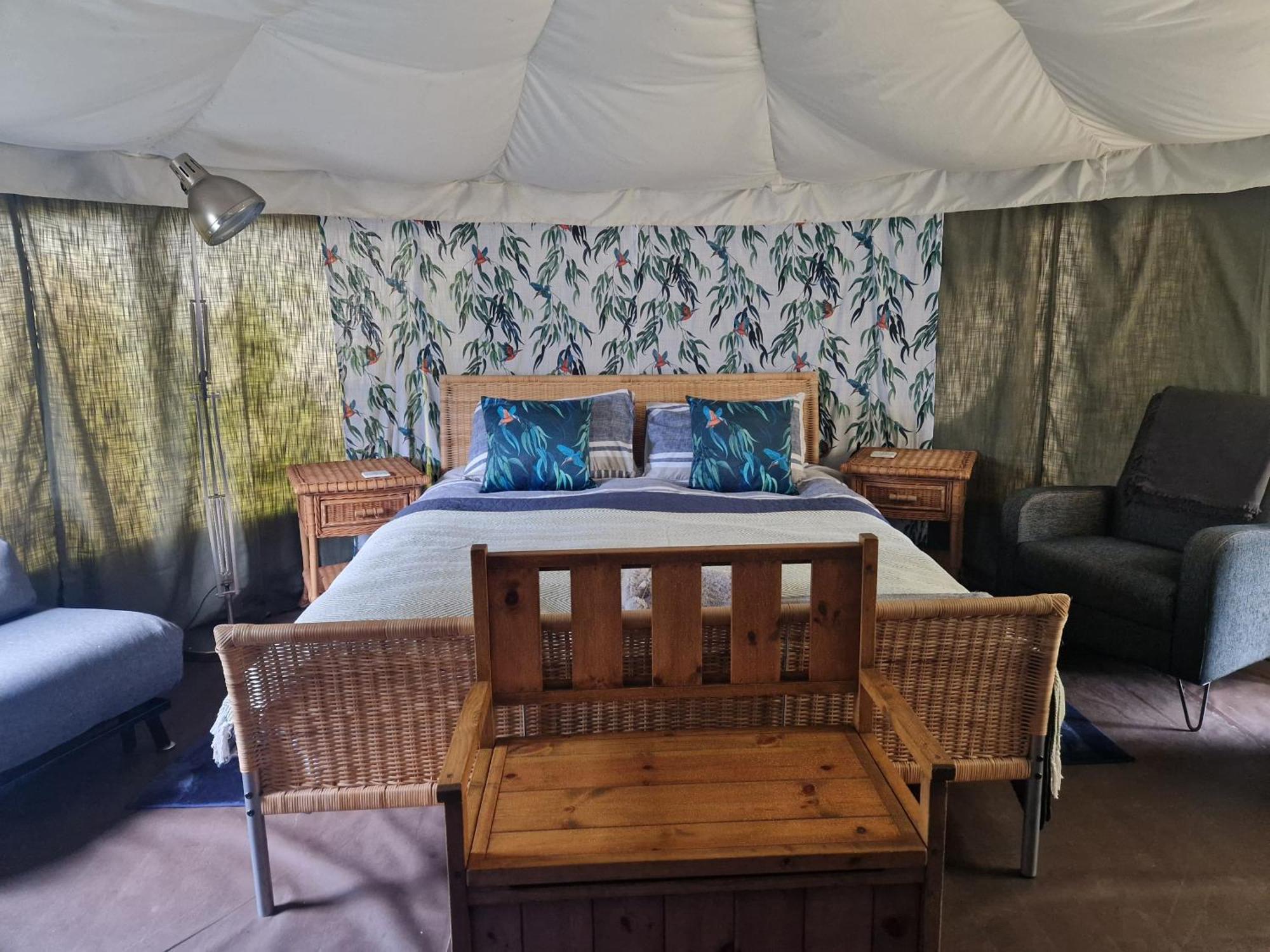 The Little Hide - Adult Only Camping Pods Wigginton  Exterior photo