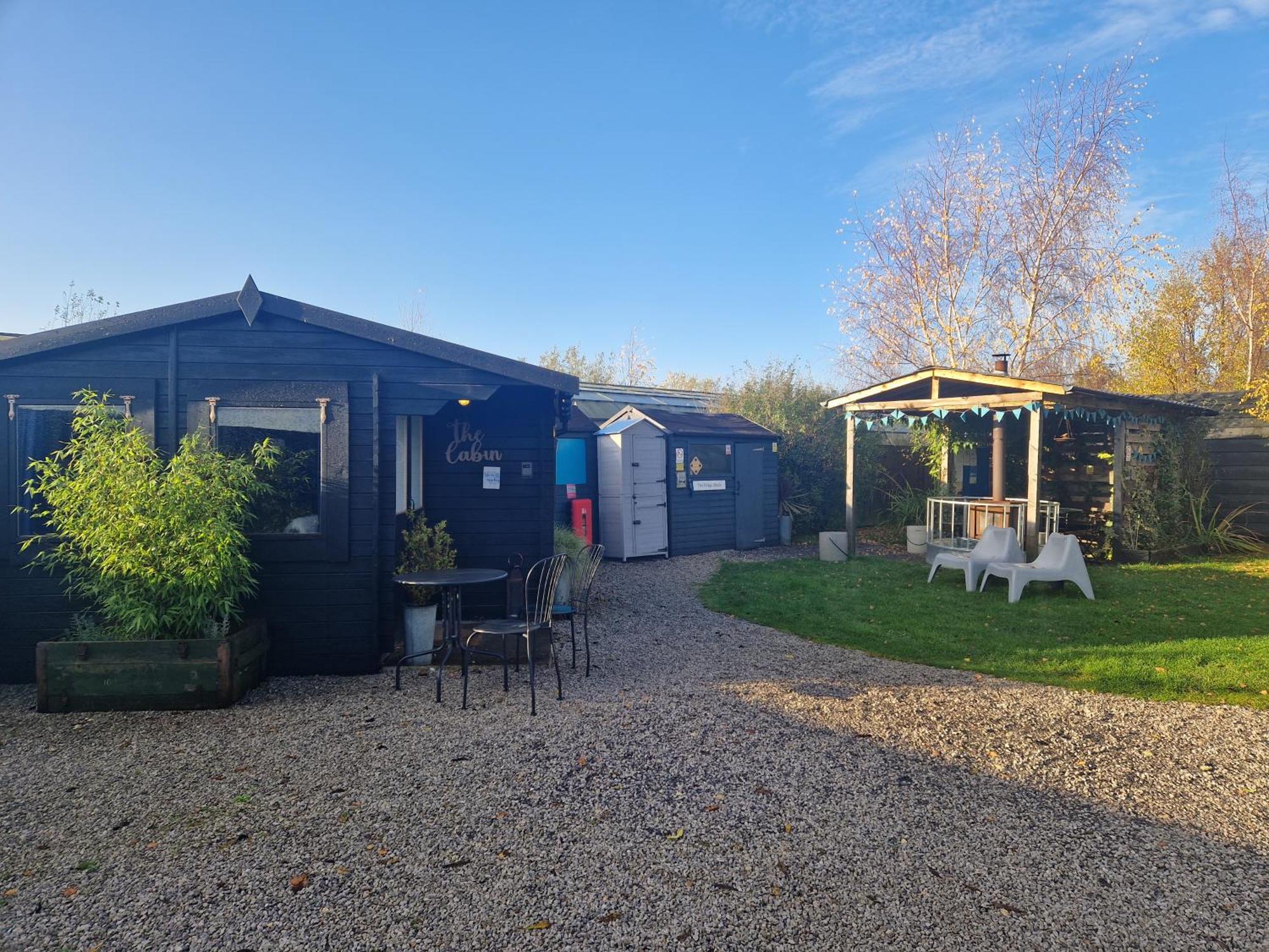 The Little Hide - Adult Only Camping Pods Wigginton  Exterior photo