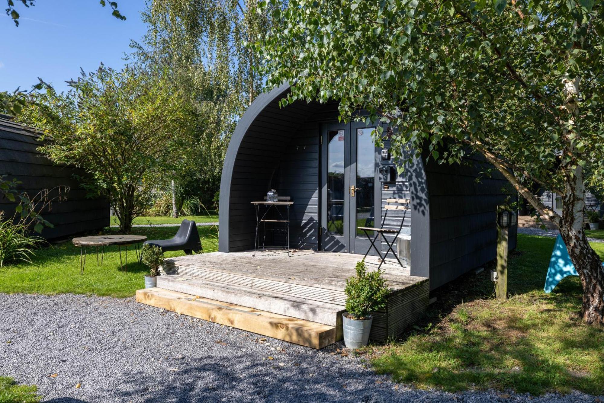 The Little Hide - Adult Only Camping Pods Wigginton  Exterior photo