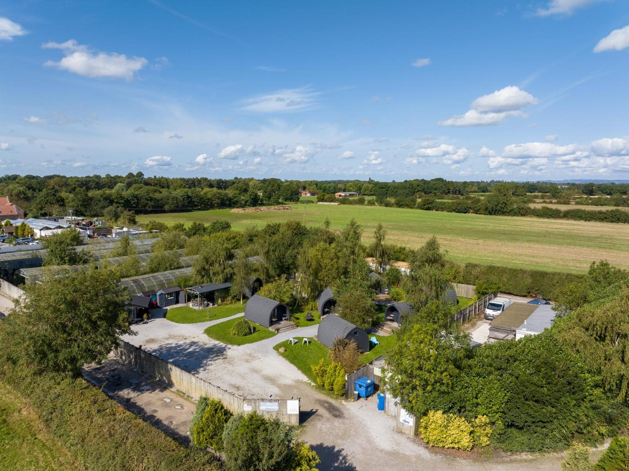 The Little Hide - Adult Only Camping Pods Wigginton  Exterior photo
