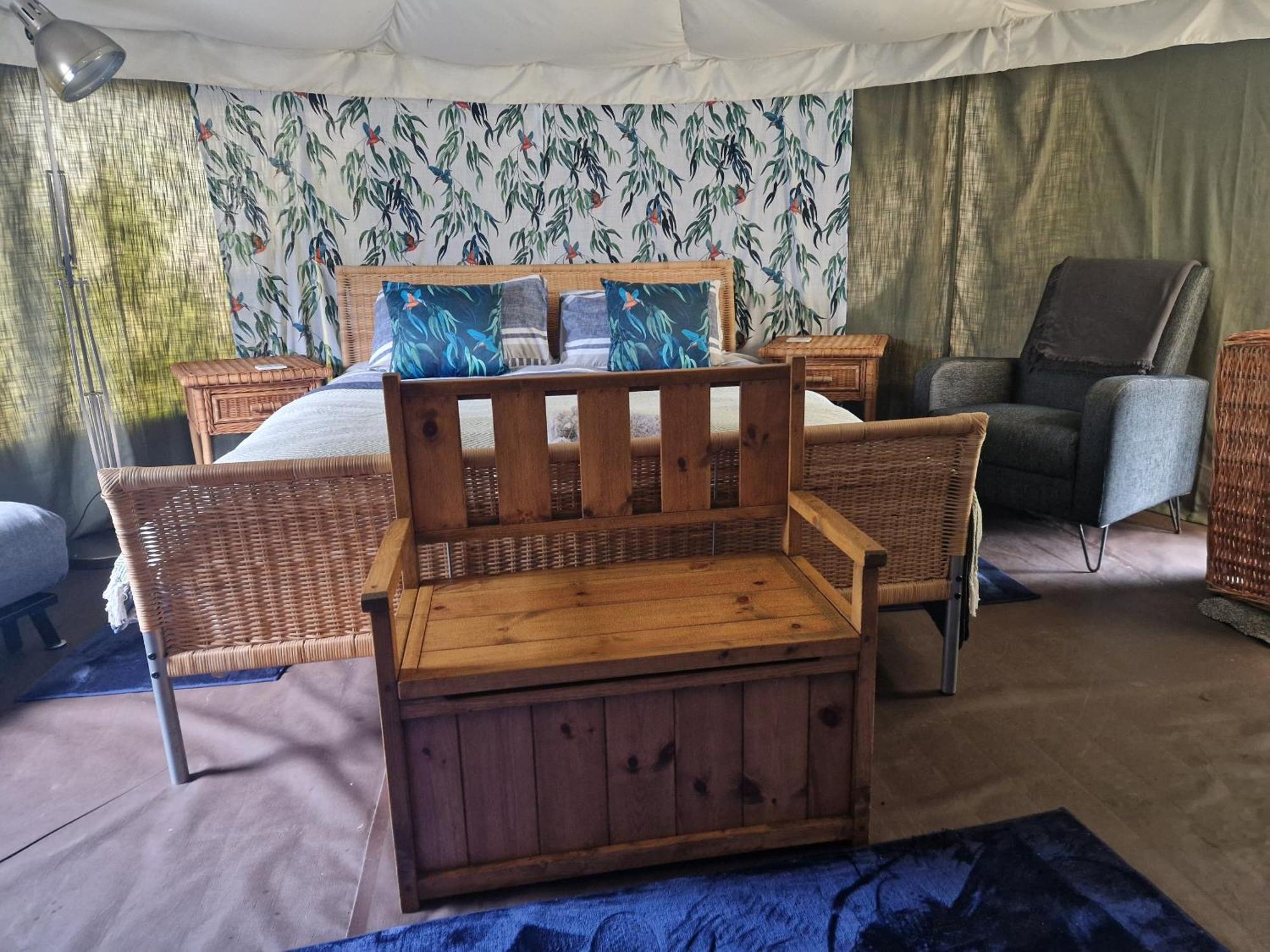 The Little Hide - Adult Only Camping Pods Wigginton  Exterior photo