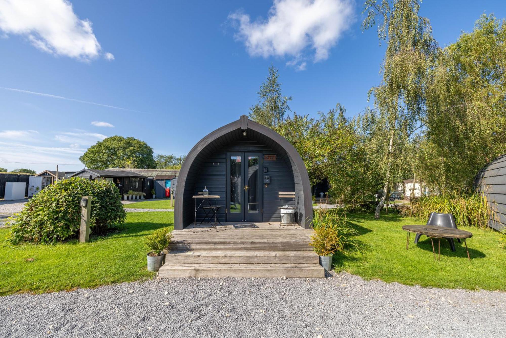 The Little Hide - Adult Only Camping Pods Wigginton  Exterior photo